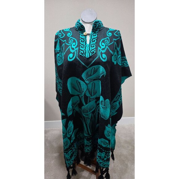 Vintage Mexican Poncho Black & Teal Floral Embroidered Wool Blend One Size Fits - Picture 1 of 8